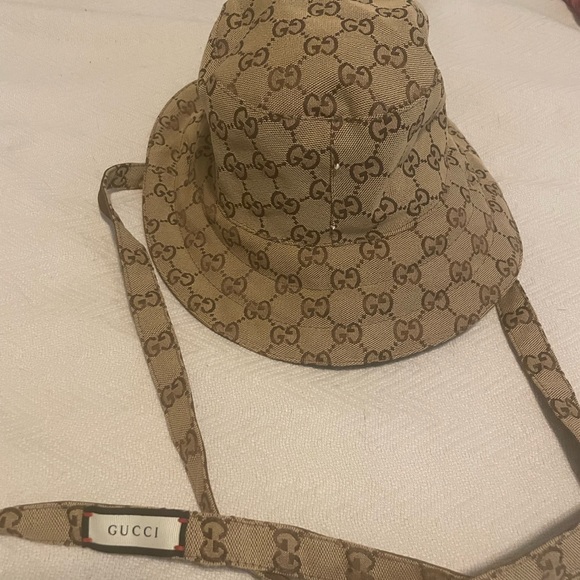 GUCCI MONOGRAM NYLON BUCKET HAT BLACK SIZE L